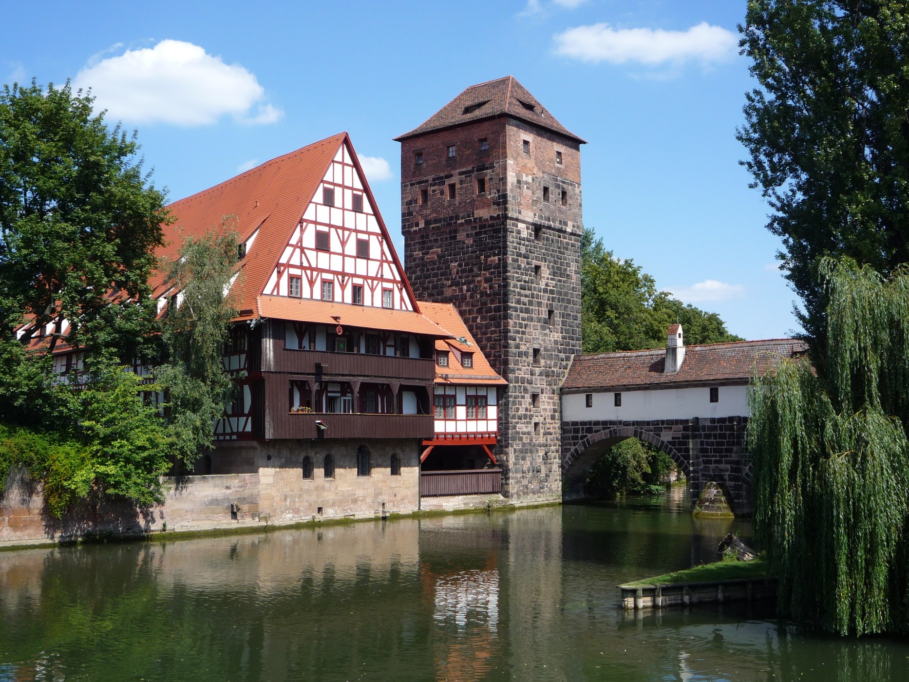 Munich to Nuremberg Day Trip & Tour | English guides